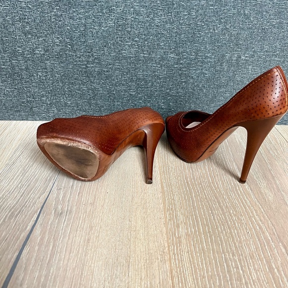 Miu Miu Brown Platform Heels Size 35 1/2 - Picture 11 of 16